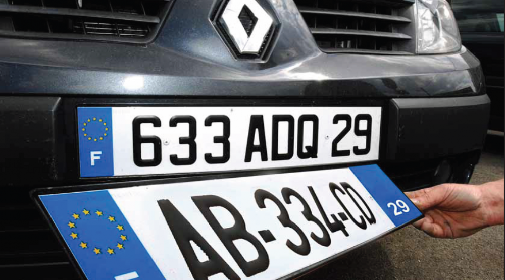 Quel est le processus pour obtenir un certificat de conformité pour une voiture importée ?
